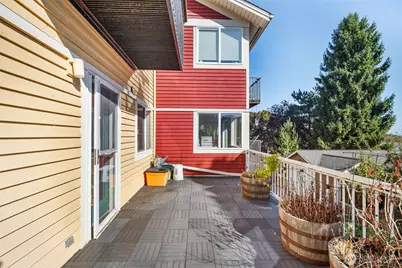 2400 E Howell Street #G, Seattle, WA 98122 - Photo 20