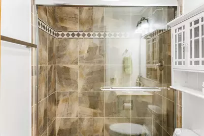 2400 E Howell Street #G, Seattle, WA 98122 - Photo 22