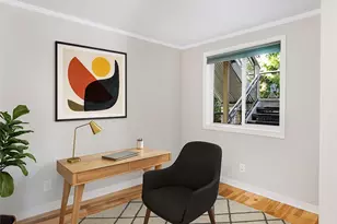 2400 E Howell St, Seattle, WA 98122 - Photo 26