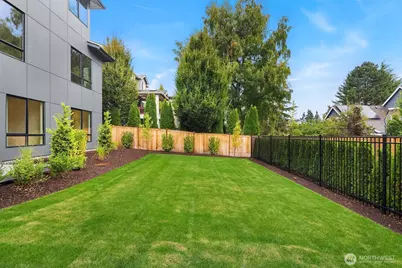 1630 104th Avenue SE, Bellevue, WA 98004 - Photo 38