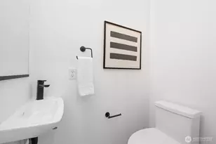 6604 Carleton Ave S, Seattle, WA 98108 - Photo 14