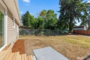 1104 12th St NE, Auburn, WA 98002 - Photo 30
