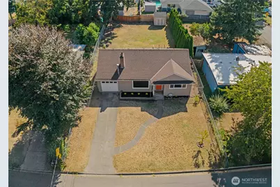 1104 12th Street NE, Auburn, WA 98002 - Photo 2