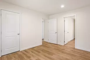 321 N Mountain View Dr, Hoodsport, WA 98548 - Photo 16