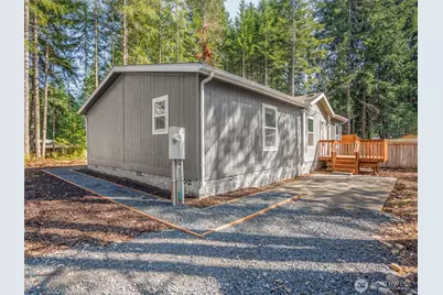 321 N Mountain View Drive, Hoodsport, WA 98548 - Photo 18