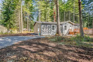 321 N Mountain View Dr, Hoodsport, WA 98548 - Photo 2