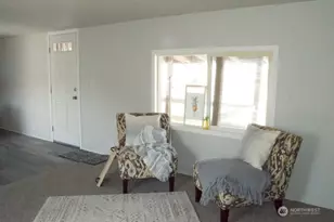 1320 N Oak Harbor St, Oak Harbor, WA 98277 - Photo 20