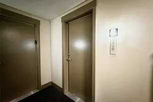 4547 8th Ave NE, Seattle, WA 98105 - Photo 20