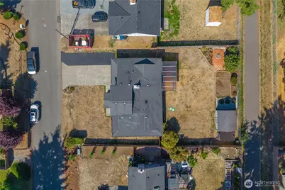 16019 7th Avenue Ct E, Tacoma, WA 98445 - Photo 38