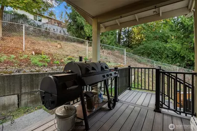 20310 La Rita Drive E, Bonney Lake, WA 98391 - Photo 32