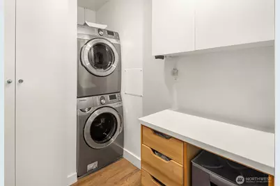 2809 1/2 S Mount Rainier Drive #1, Seattle, WA 98144 - Photo 18