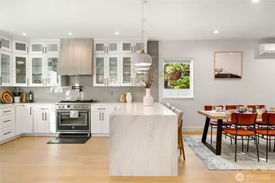 509 N 78th Street, Seattle, WA 98103 - Photo 10