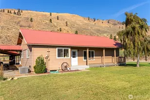 245 Twisp Carlton Rd, Twisp, WA 98856 - Photo 32