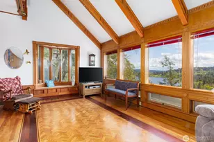 4385 Wildwood Ln, Anacortes, WA 98221 - Photo 8