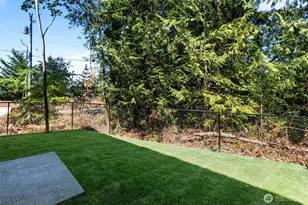 114 A 169th Pl SW, Bothell, WA 98012 - Photo 4