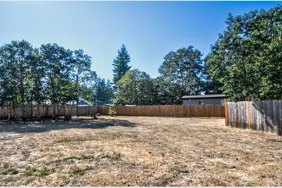 987 Tipsoo Loop N, Rainier, WA 98576 - Photo 20