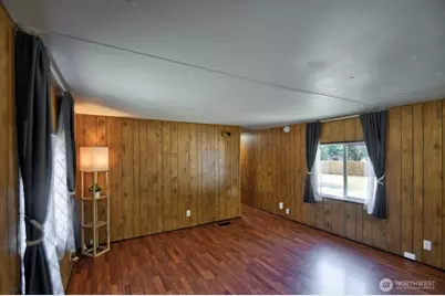 987 Tipsoo Loop N, Rainier, WA 98576 - Photo 6