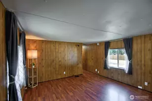 987 Tipsoo Loop N, Rainier, WA 98576 - Photo 6