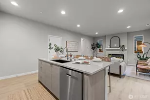 110 169th Pl SW, Bothell, WA 98012 - Photo 8