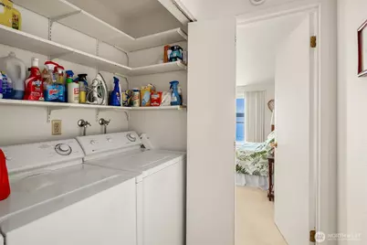 10203 47th Avenue SW #C12, Seattle, WA 98146 - Photo 16