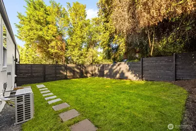 1722 Martin Luther King Jr Way, Seattle, WA 98122 - Photo 30