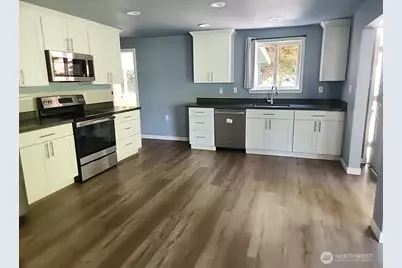 311 N Paradise Drive, Lilliwaup, WA 98555 - Photo 10