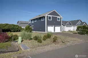 1143 Greenview Ave SW, Ocean Shores, WA 98569 - Photo 1