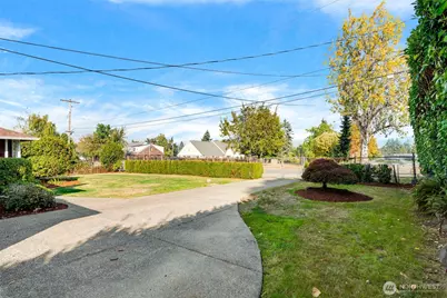 5902 S Sheridan Avenue, Tacoma, WA 98408 - Photo 8