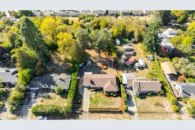 5902 S Sheridan Avenue, Tacoma, WA 98408 - Photo 4