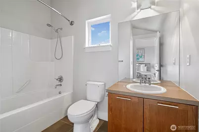 3241 SW Raymond St #1B, Seattle, WA 98126 - Photo 14