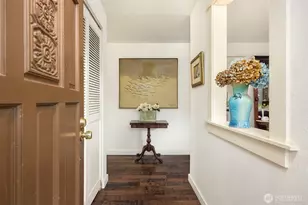 774 Madison Ave N, Bainbridge Island, WA 98110 - Photo 2