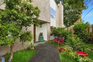 774 Madison Ave N, Bainbridge Island, WA 98110 - Photo 1