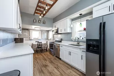 411 S 59th Street, Tacoma, WA 98408 - Photo 10