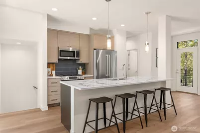 16014 Main View Lane NE, Duvall, WA 98019 - Photo 2