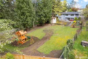 15703 SE 6th St, Bellevue, WA 98008 - Photo 2