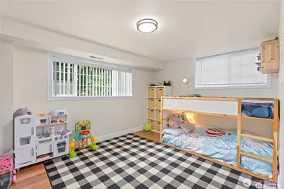 15703 SE 6th Street, Bellevue, WA 98008 - Photo 12