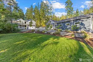 870 Cedar Ln, Camano Island, WA 98282 - Photo 2