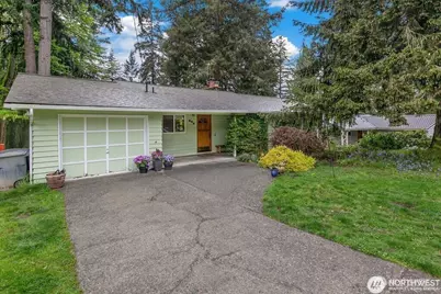 547 157th Avenue SE, Bellevue, WA 98008 - Photo 2