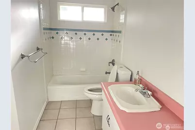 547 157th Avenue SE, Bellevue, WA 98008 - Photo 10