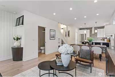 8007 25th Avenue NW, Seattle, WA 98117 - Photo 10