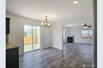 12437 SE 297th Place, Auburn, WA 98092 - Photo 6