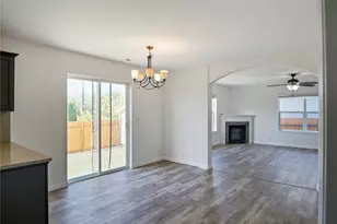 12437 SE 297th Pl, Auburn, WA 98092 - Photo 6