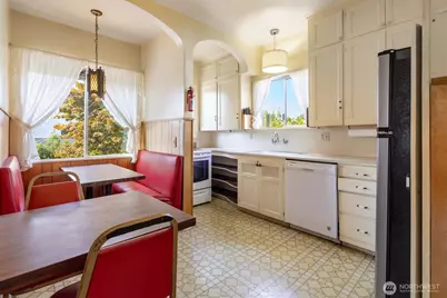 7003 40th Avenue NE, Seattle, WA 98115 - Photo 12