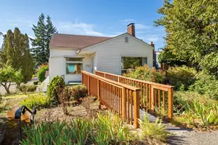 7003 40th Ave NE, Seattle, WA 98115 - Photo 4