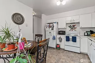 19821 Whitman Pl N, Shoreline, WA 98133 - Photo 24