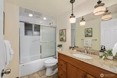 14831 NE 14th Street, Bellevue, WA 98007 - Photo 22