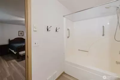 231 E Deer Creek Road, Shelton, WA 98584 - Photo 20