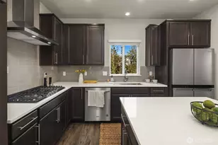 309 207th Pl SE, Bothell, WA 98012 - Photo 10