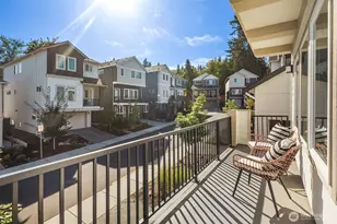 309 207th Pl SE, Bothell, WA 98012 - Photo 2