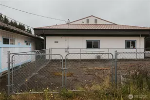 451 5th Ave, Forks, WA 98331 - Photo 30